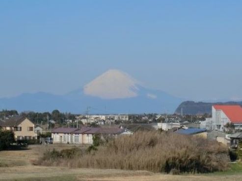 富士山を一望する高台の土地